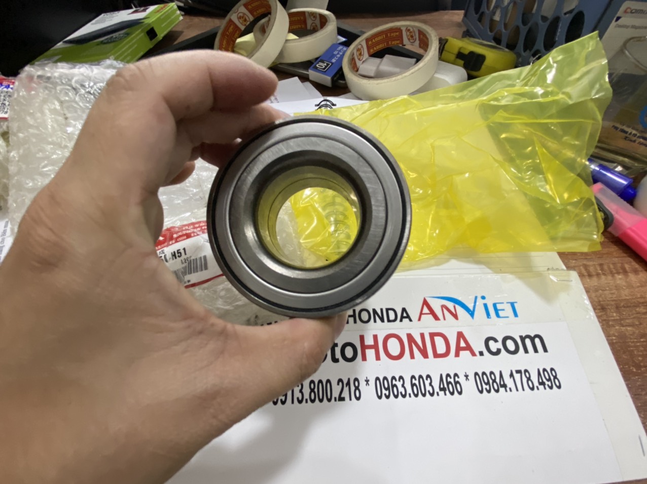 Bi moay ơ trước xe Honda JAZZ